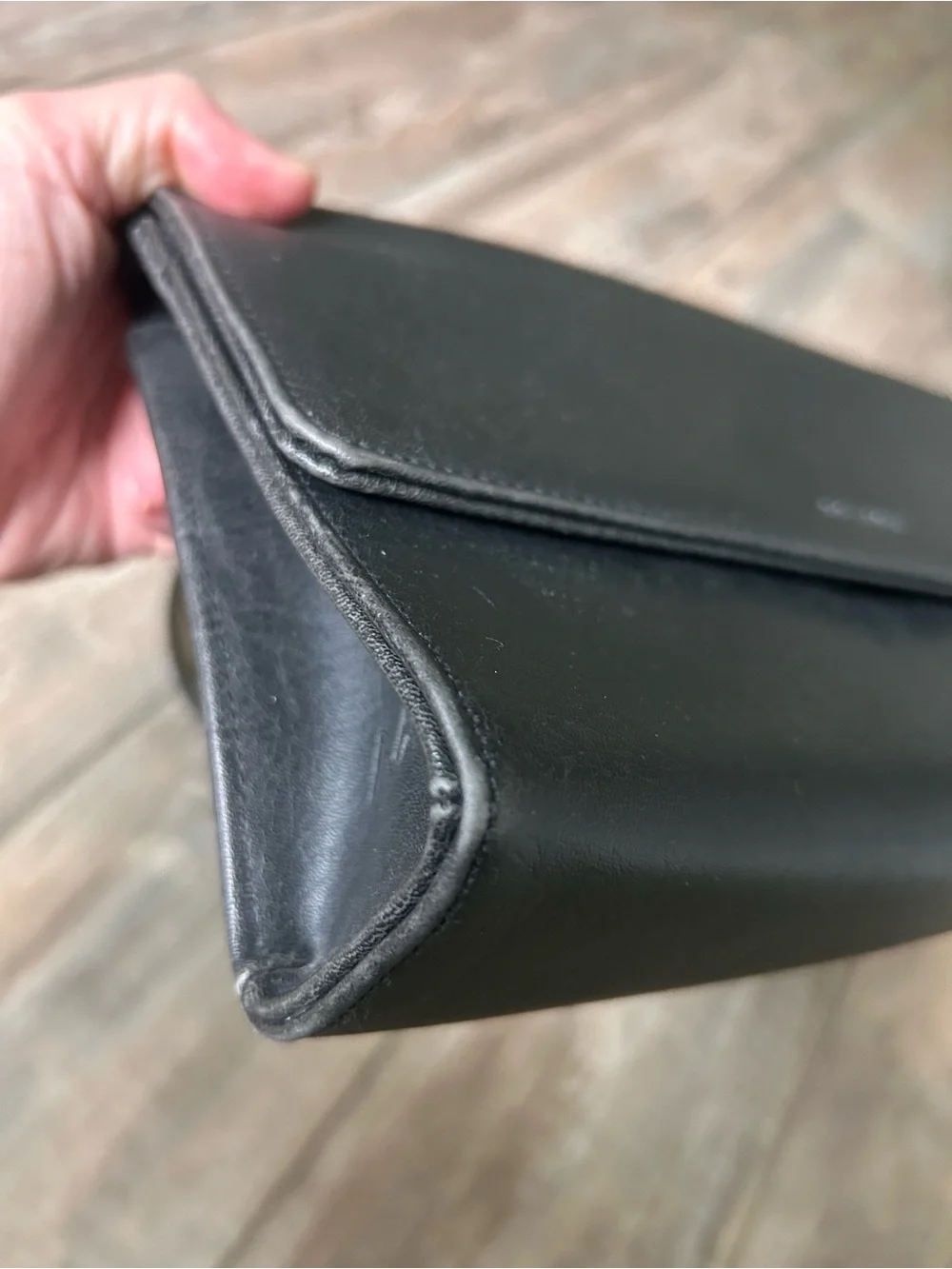 Matt & Nat Black Vegan Leather Flap Crossbody Bag